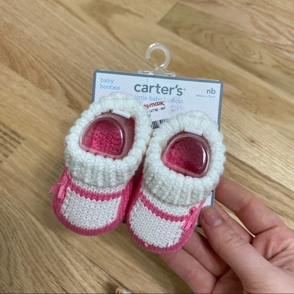 Baby Girl Sock Slipper Bundle NWT Princess Pink